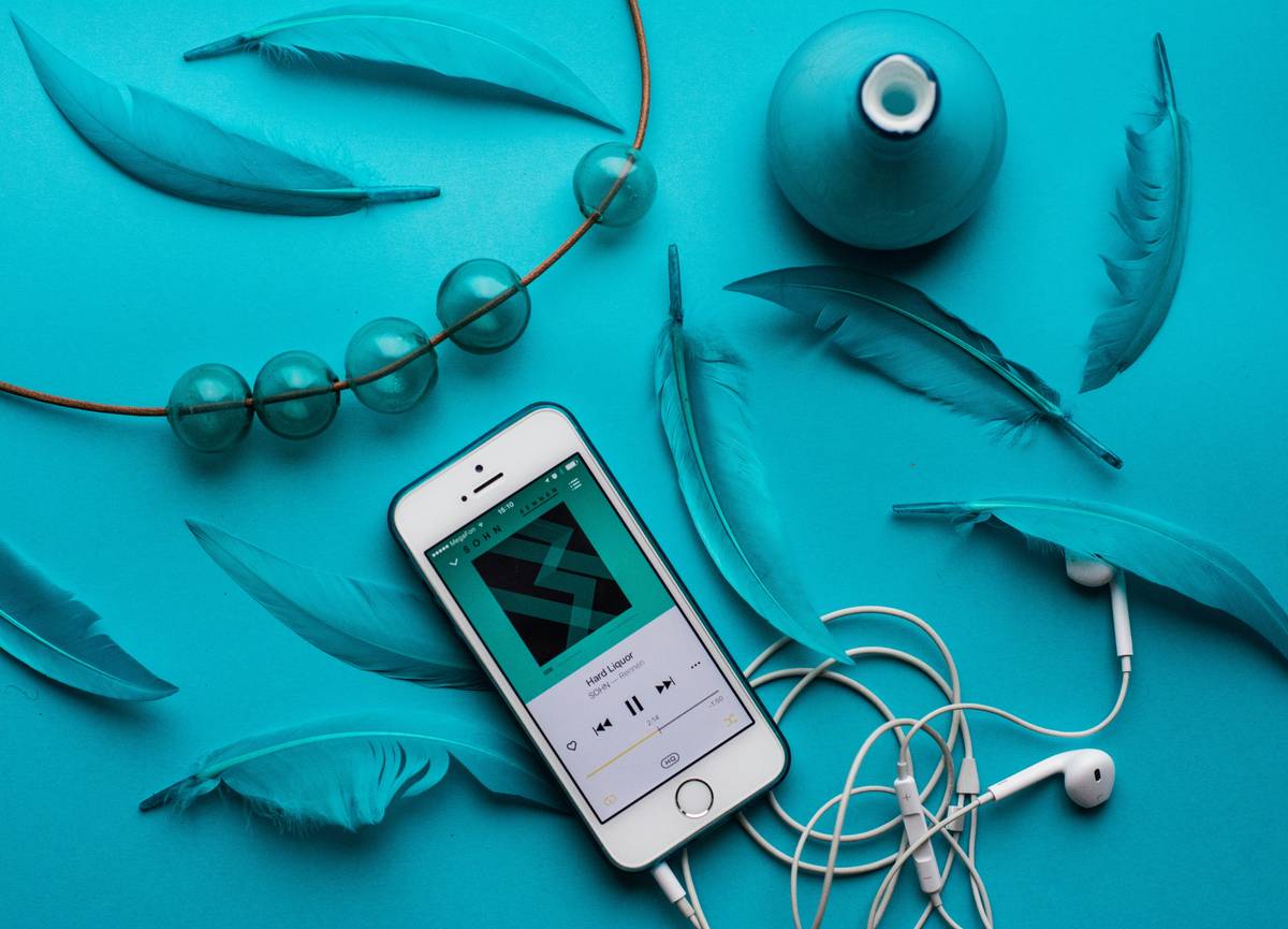Why Your Therapeutic Playlist Music Therapy Is Joyfulness—and How to Build One That Actually Works